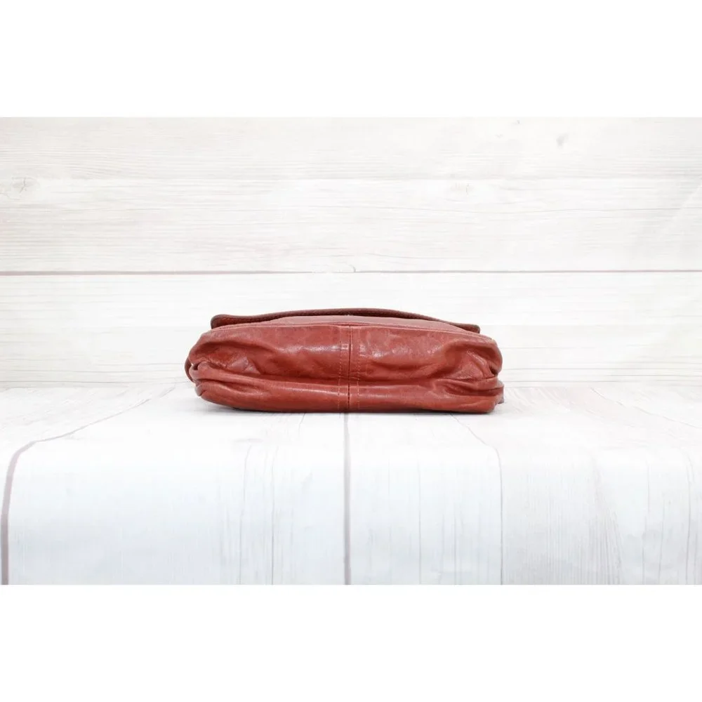 Beggar’s Pouch Brown Distressed Leather Flap Compartment Crossbody Bag - Picture 5 of 9